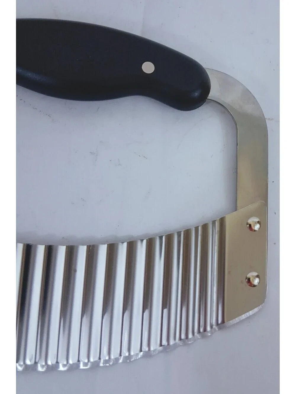 CRINKLE Cutter The Pampered CHEF Stainless TIAWAN 4 with Cover